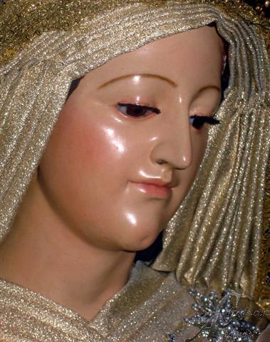 ICONOGRAFÍA DE LA SEMANA SANTA DE AYAMONTE. La Virgen bajo palio. 1: Virgen de la Salud