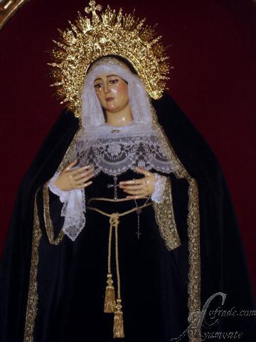 ICONOGRAFÍA DE LA SEMANA SANTA DE AYAMONTE. L Virgen bajo palio.  4: Virgen de la Paz
