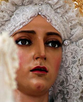 ICONOGRAFÍA DE LA SEMANA SANTA DE AYAMONTE. La Virgen bajo palio. 9: Virgen de la Victoria